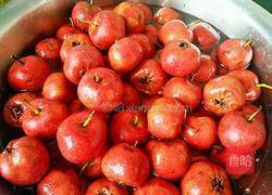 山楂罐头的做法图解1