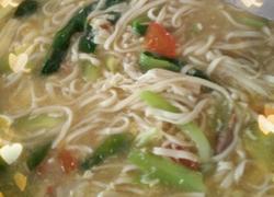 家常西红柿鸡蛋面（荤）