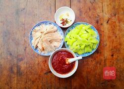 腐竹烧莴笋的做法图解1