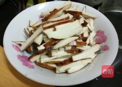 豆腐干红烧香菜的做法图解3