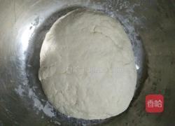 酸菜包子的做法图解3