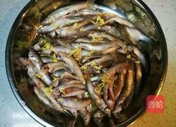 香酥小鱼条的做法图解2