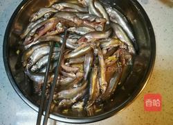 香酥小鱼条的做法图解3