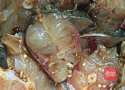 京味版五香熏鱼的做法图解3
