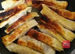 牛肉锅贴的做法图解7