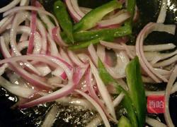 洋葱炒猪肝的做法图解3