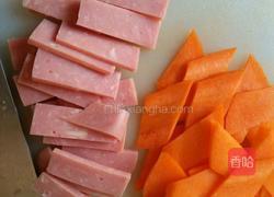 荷兰豆炒火腿肠的做法图解4