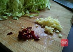 素炒包菜的做法图解4