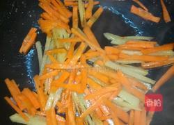 萝卜土豆炒青椒的做法图解4