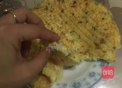 米饭鸡蛋饼的做法图解3