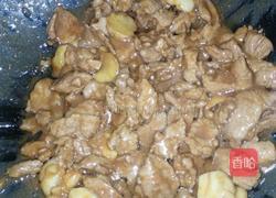 杏鲍菇青椒肉片的做法图解5