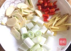 砂锅茄子的做法图解1