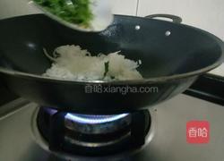 香菜炒白萝卜丝的做法图解12