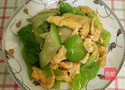 黄瓜青椒炒鸡蛋的做法图解5