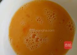 黄瓜青椒炒鸡蛋的做法图解2