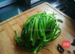 芹菜猪肉饺子馅的做法图解4