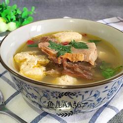 鸭架豆腐汤的做法[图]
