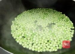 鲜豌豆牛肉粒的做法图解3