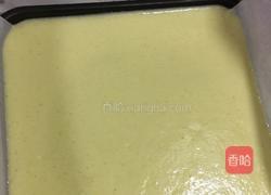 超级简单戚风蛋糕卷的做法图解4