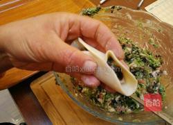 月牙饺子包法的做法图解4
