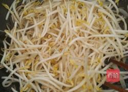 番茄配豆芽的做法图解4