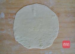 饺子皮版的馅饼的做法图解2