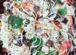 Illustration of how to make delicious home-cooked pasta 9