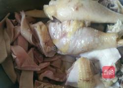 猪肚煲鸡汤的做法图解5