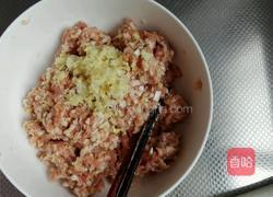 炸萝卜豆腐肉丸的做法图解2