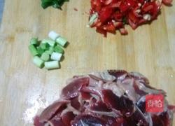 家常爆鸡胗的做法图解2