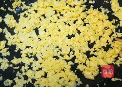 鸡蛋韭菜馅饼的做法图解5