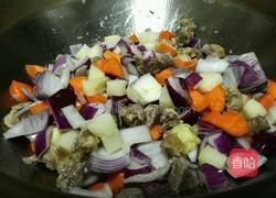 牛腩咖喱饭的做法图解3