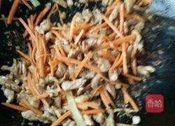 肉丝炒面的做法图解8