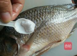 粤式清蒸鱼的做法图解2