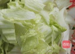港式腊肠炒大白菜的做法图解2
