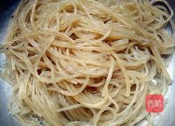 白菜炒粉丝的做法图解3