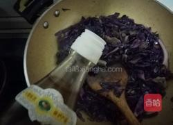 炒紫甘蓝的做法图解9