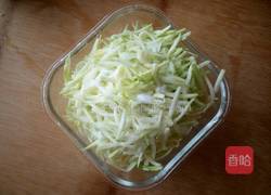 西葫芦猪肉大葱饺子馅的做法图解3