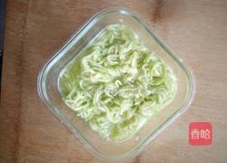西葫芦猪肉大葱饺子馅的做法图解4