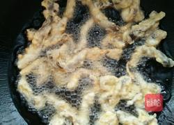 椒盐蘑菇的做法图解3