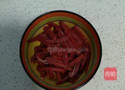 鱼香肉丝（清真）的做法图解1