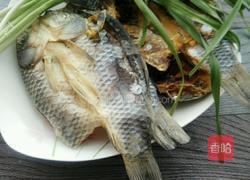 蒜香鱼干的做法图解1