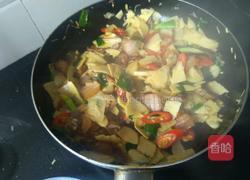 冬笋炒腊肉的做法图解9