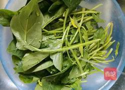 炫彩鸡丝菠菜粉儿的做法图解1