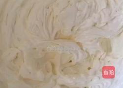 草莓圣诞老人的做法图解3