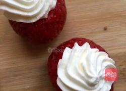 草莓圣诞老人的做法图解4