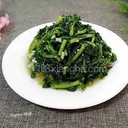 蒜蓉香菇炒茼蒿的做法 菜谱 香哈网 蒜蓉香菇炒茼蒿的做法 菜谱 香哈网