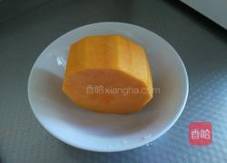 蒸南瓜饼的做法图解1