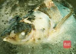 鱼头豆腐汤的做法图解5