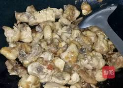 胡萝卜炖鸡的做法图解7